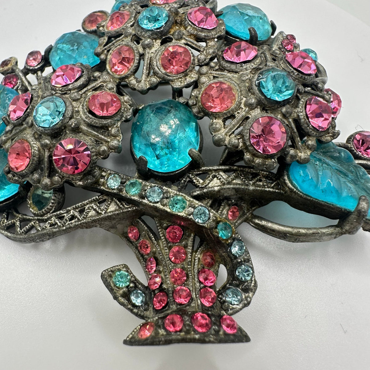 Antique Art Deco 1930s large pot metal pink blue molded glass rhinestones brooch