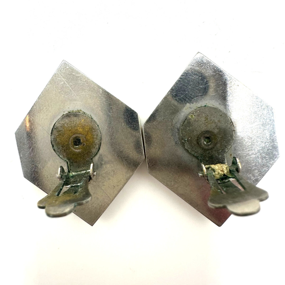 Vintage genuine mother of pearl simulated cubes silver tone clip on earrings