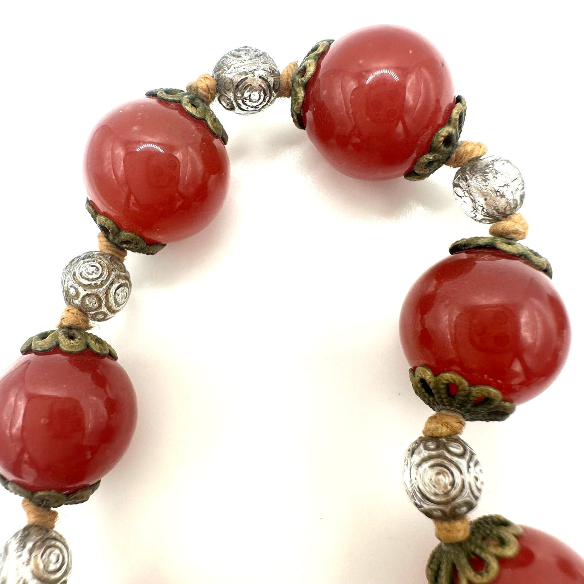 Antique 1920s 1930s Art Deco red uranium glass clear beaded gold tone necklace