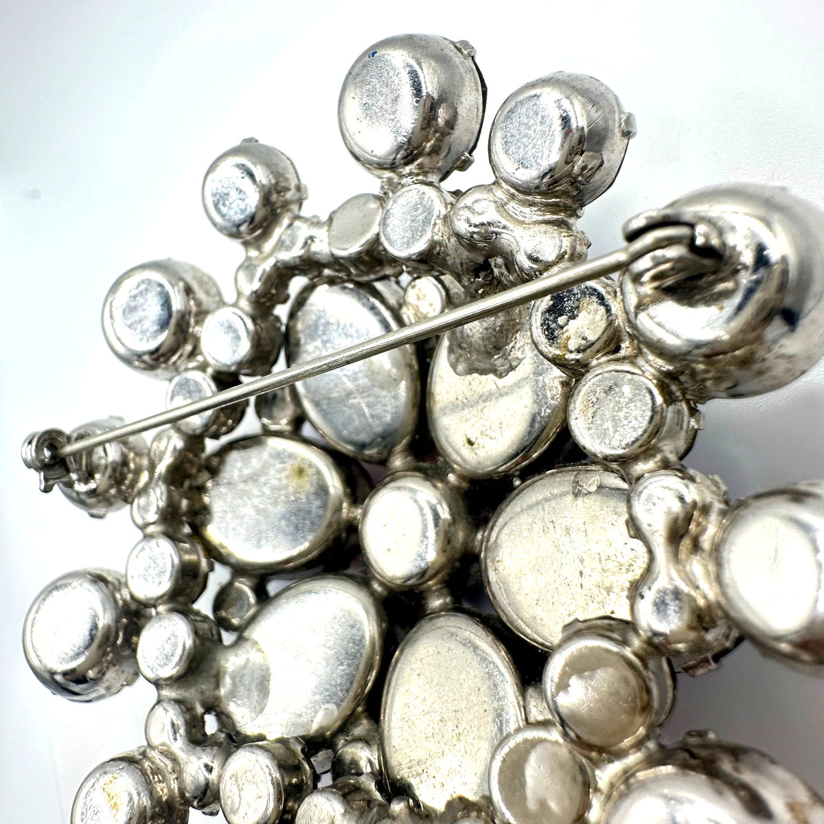 Juliana vintage silver tone aurora borealis AB gray rhinestones headlight brooch