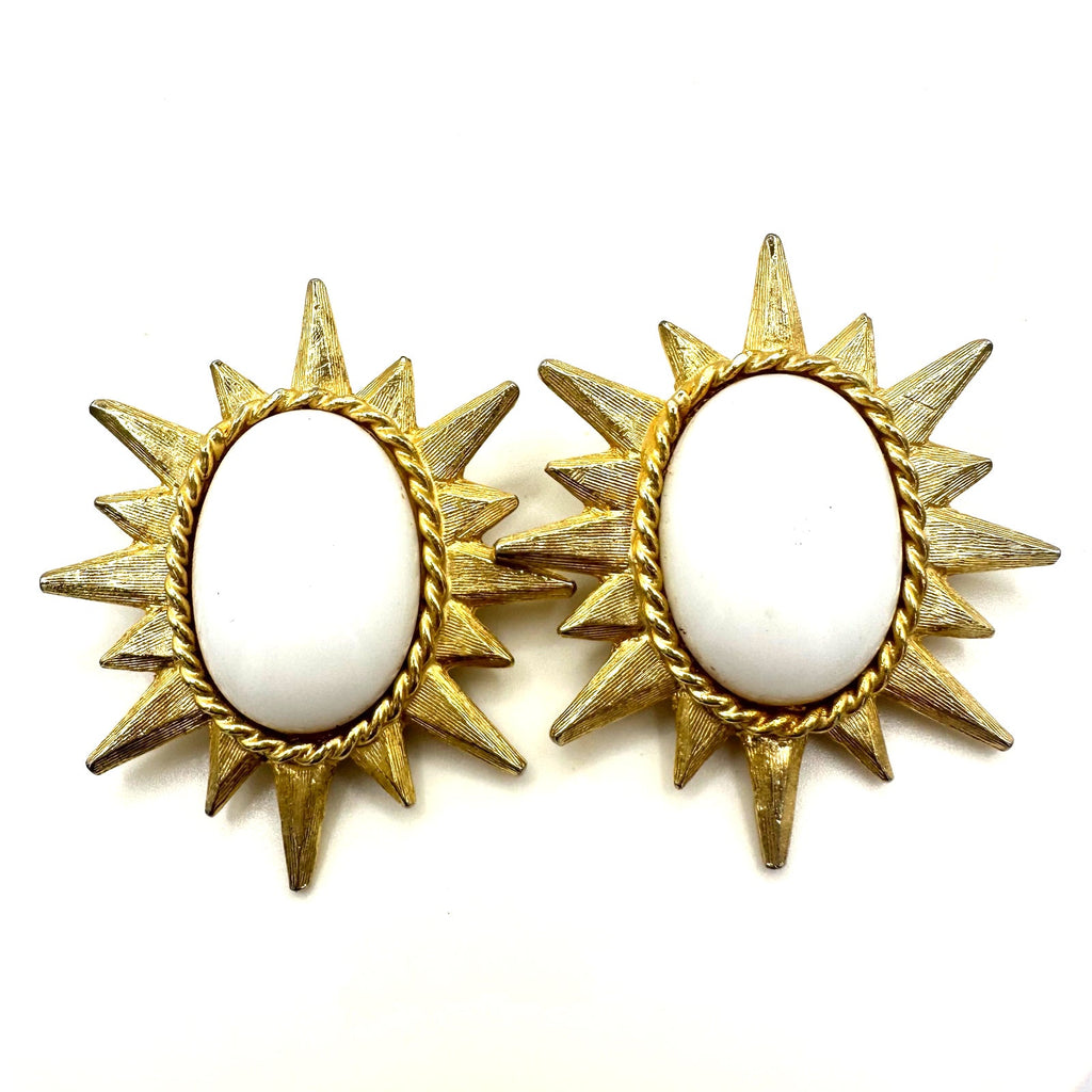 Vintage gold tone large starburst white milk glass cabochons clip on earrings