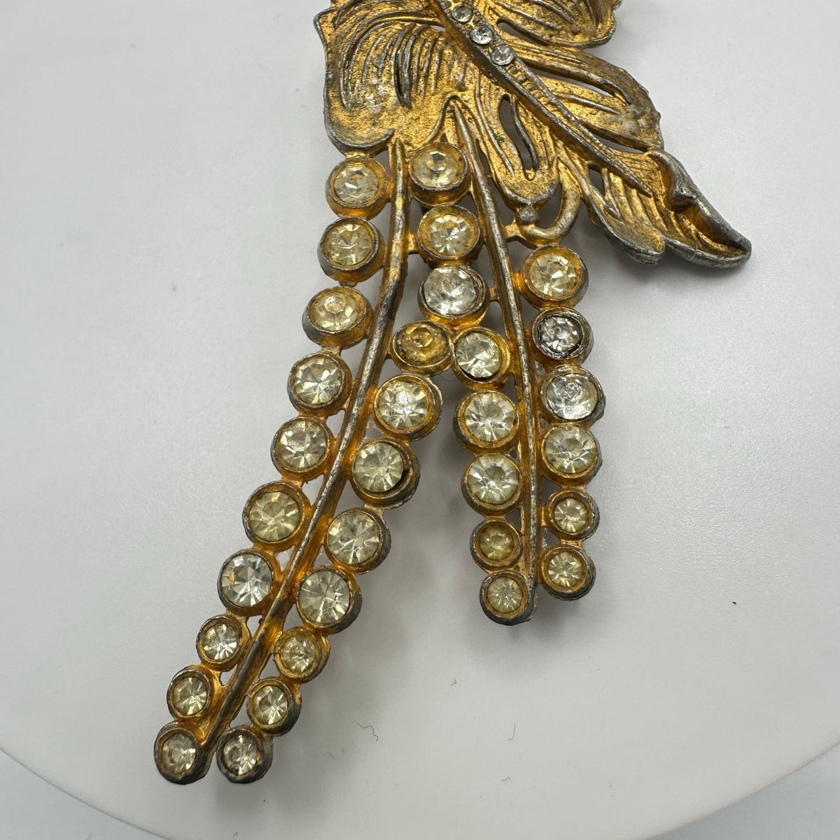 Vintage 1940s gold plated clear rhinestones floral buds fruit brooch pin