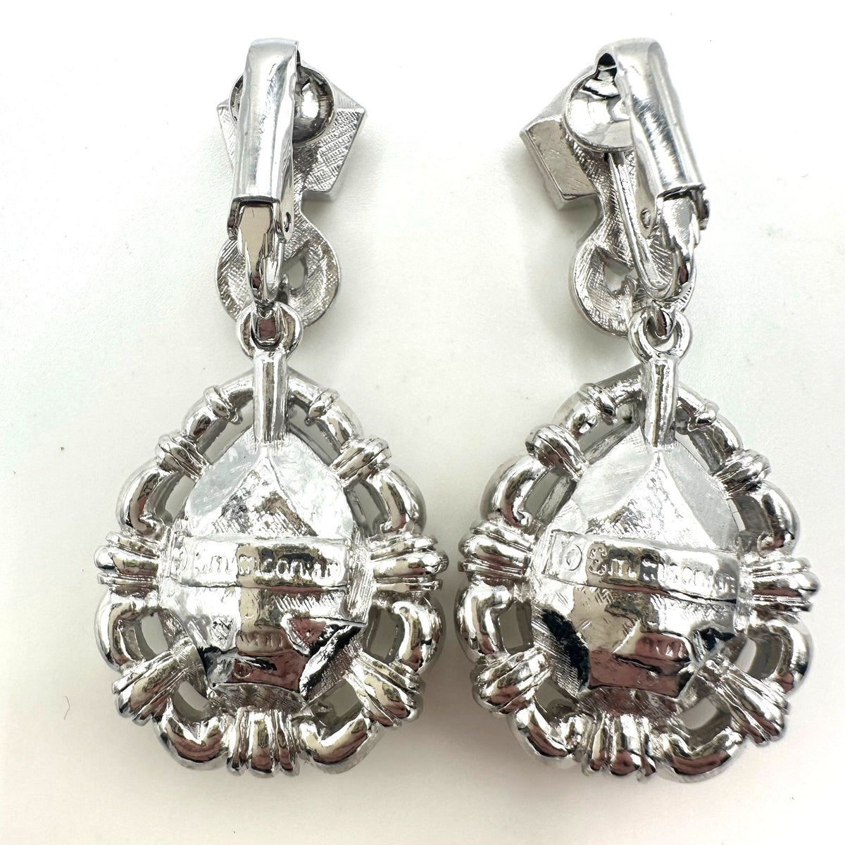 Avon Marie Antoinette replica Smithsonian silver tone crystal clip on earrings