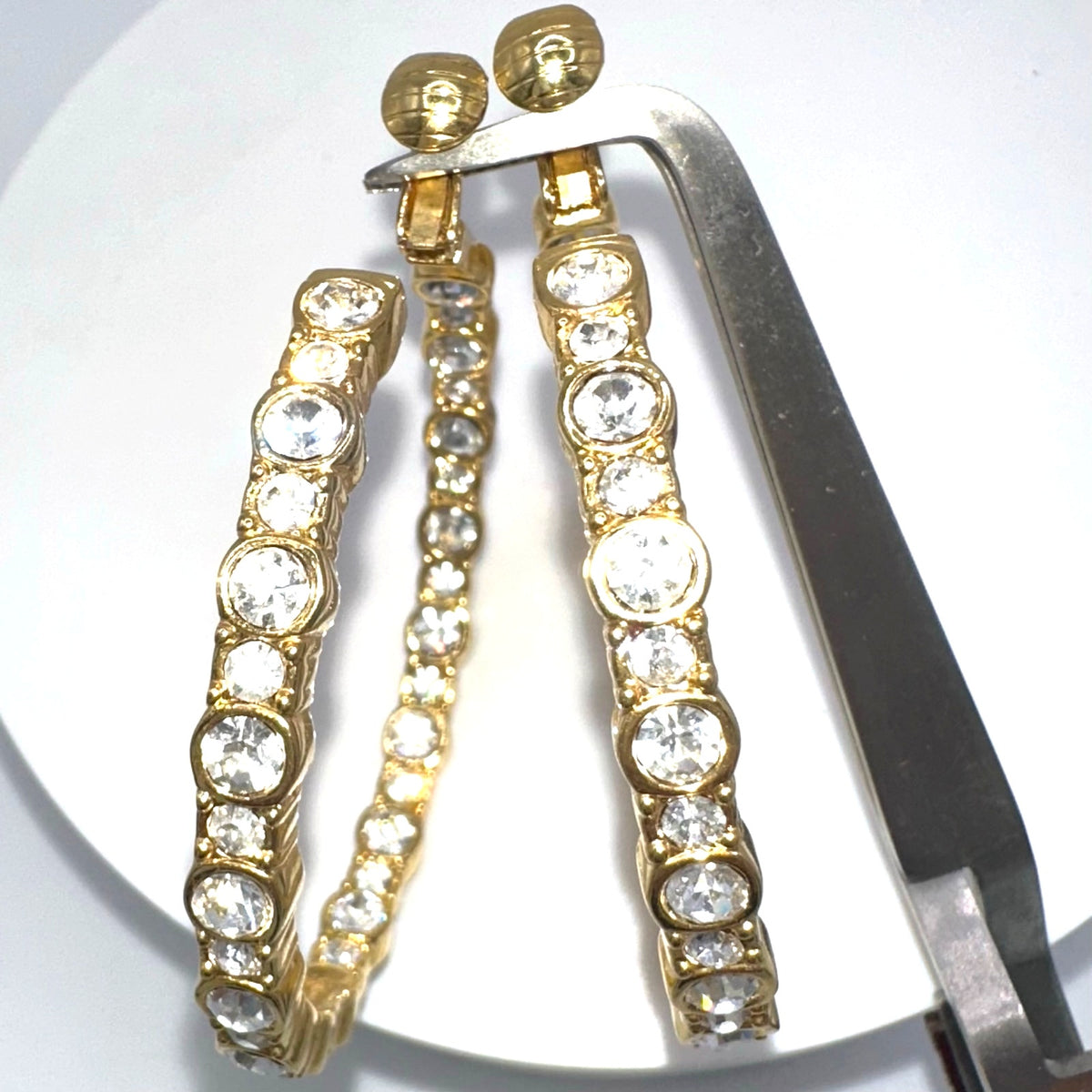 China signed gold tone clear rhinestones chunky hoops statement clip on earrings
