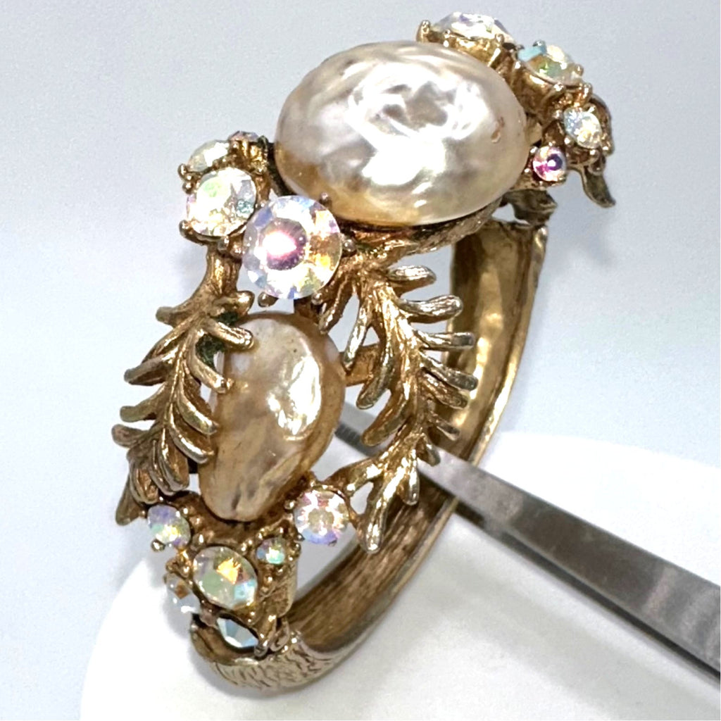 HAR vintage gold tone AB rhinestones pearl cabochons bracelet clip on earrings