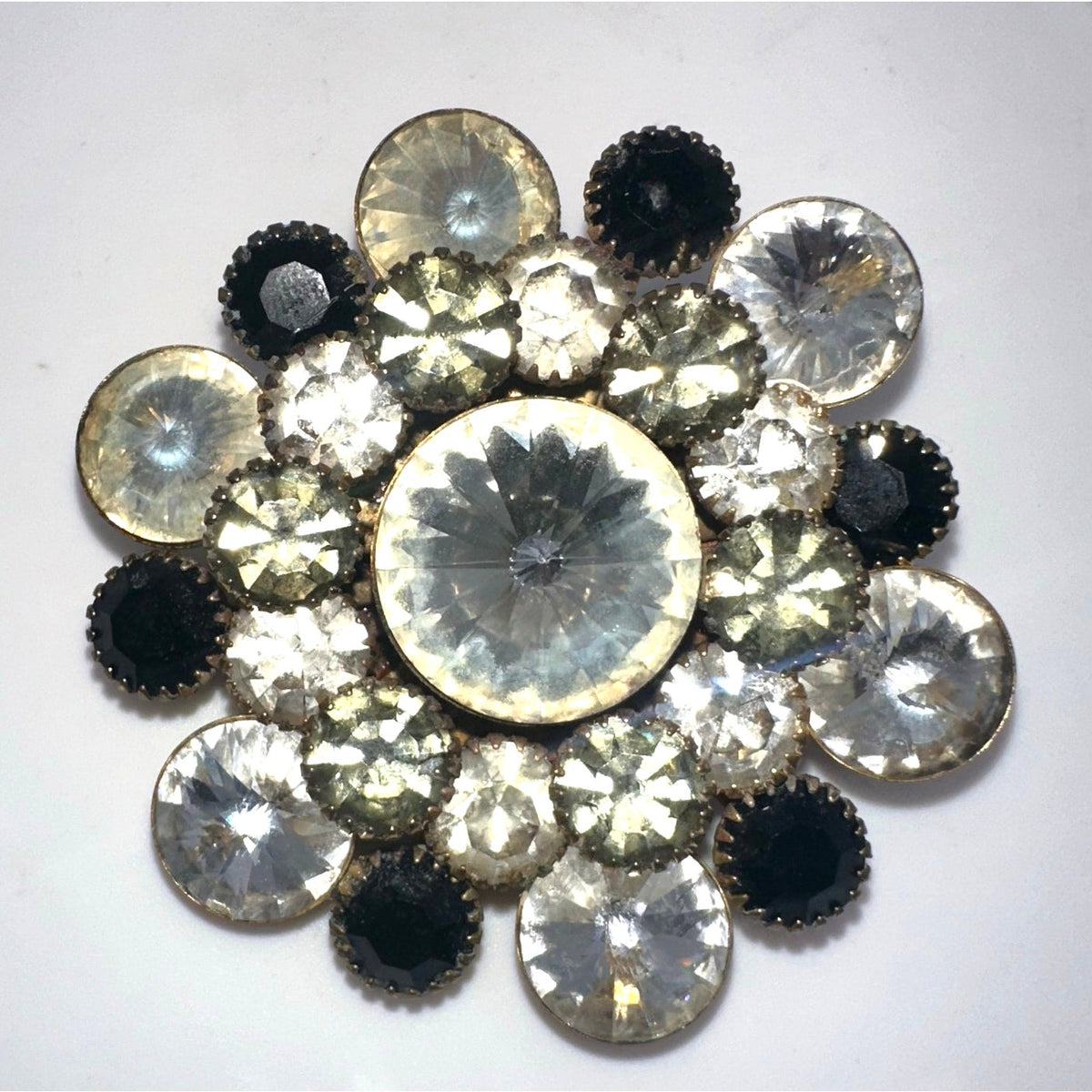 Vintage gold tone large clear rivolis smoky gray black rhinestones brooch
