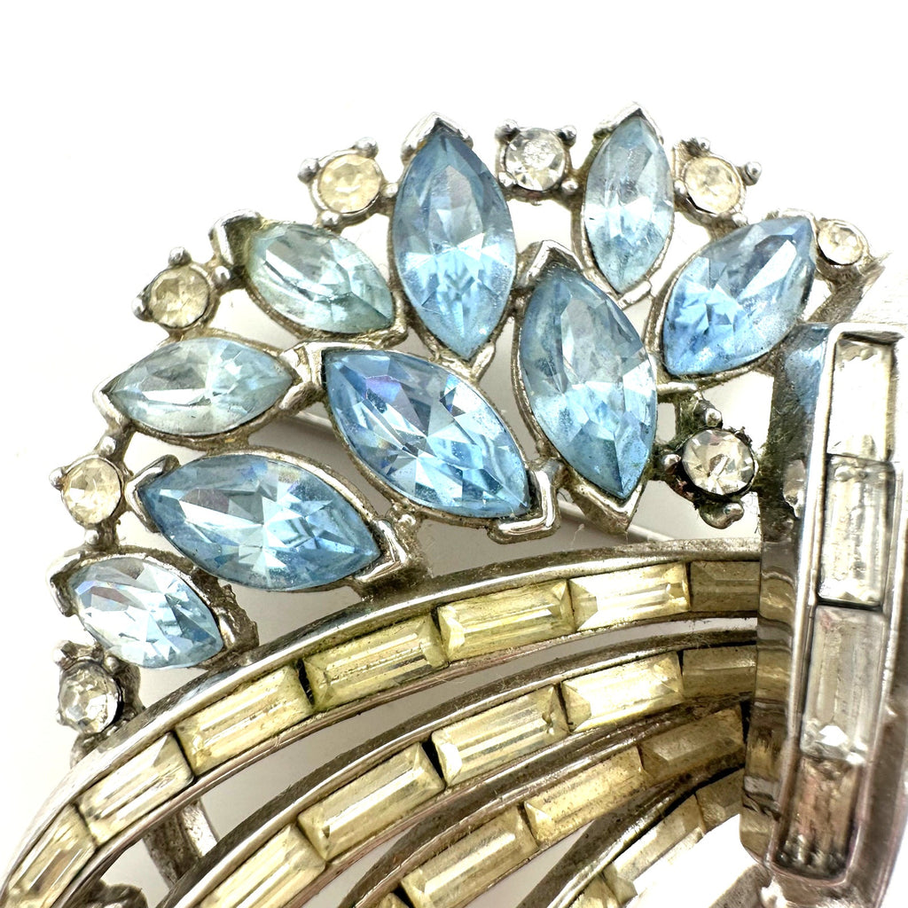 Trifari Alfred Philippe 1952 Comet silver tone clear sky blue rhinestones brooch
