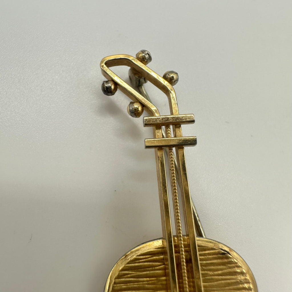 Krementz vintage 14kt yellow gold overlay plated large guitar brooch pin