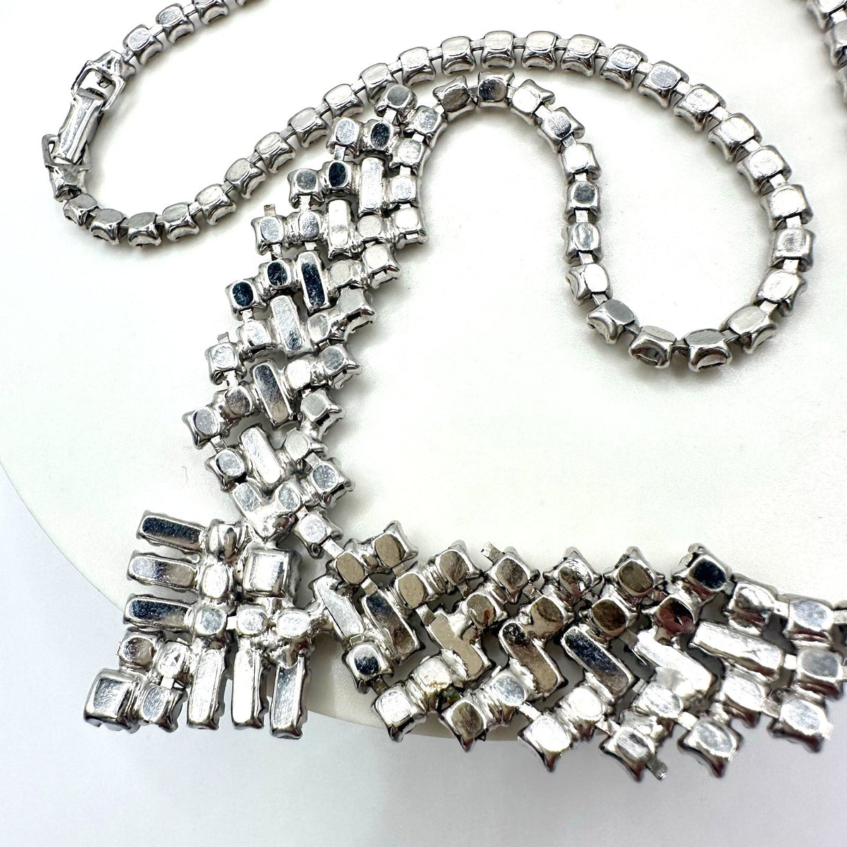 1950s vintage silver tone clear glass rhinestones pointed V swag necklace