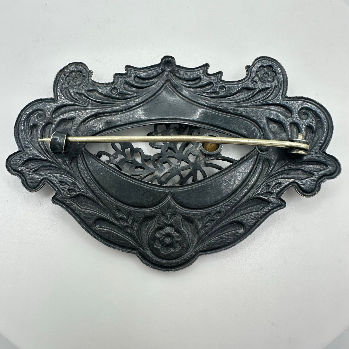 Antique 1900s Art Nouveau gilt silver brass purple rhinestone sash pin brooch