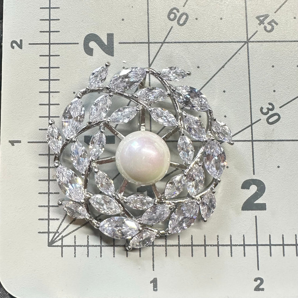 Vintage silver tone clear cubic zirconia CZ faux pearl round circular pendant