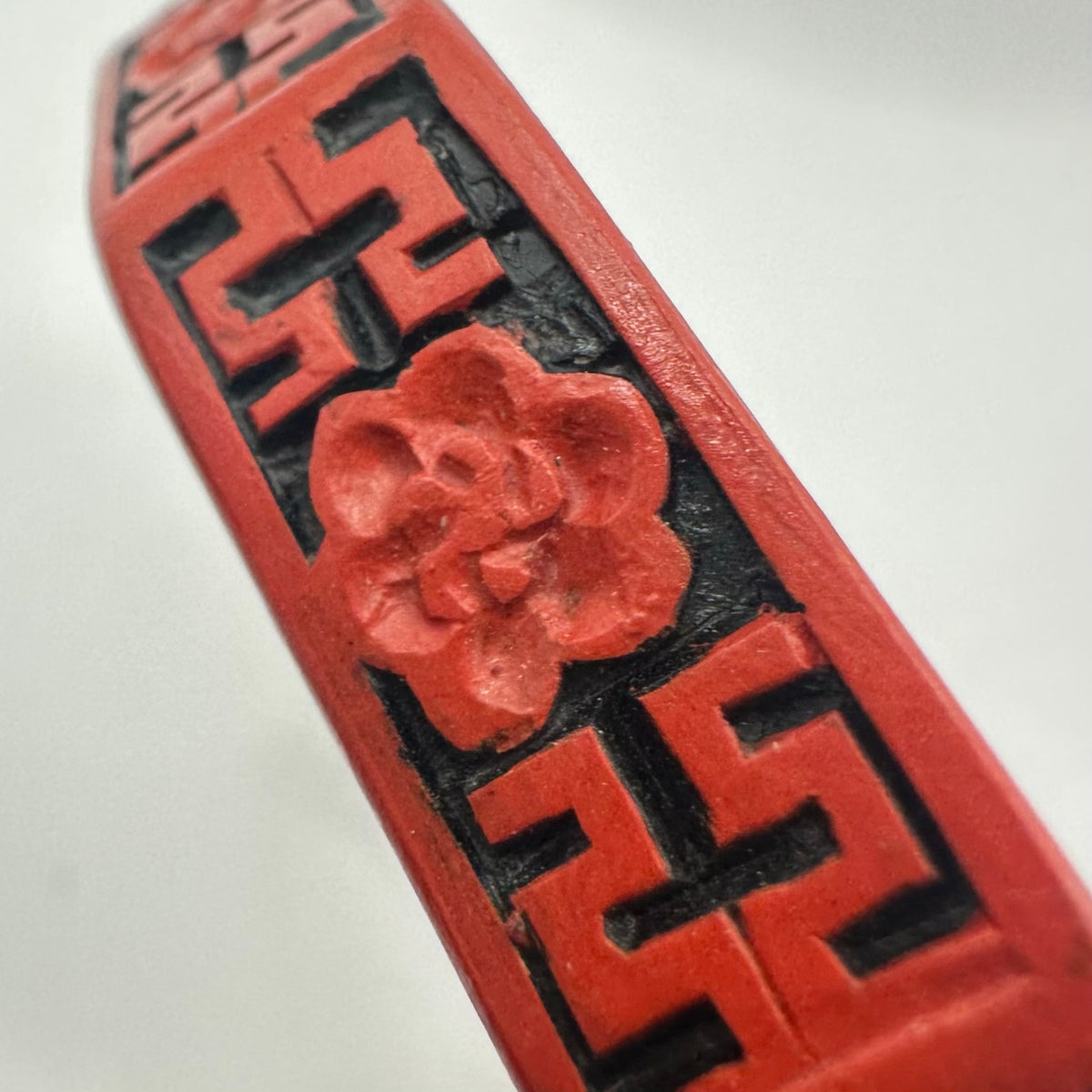 Vintage red Cinnabar Chinese octagonal carved floral black bangle bracelet