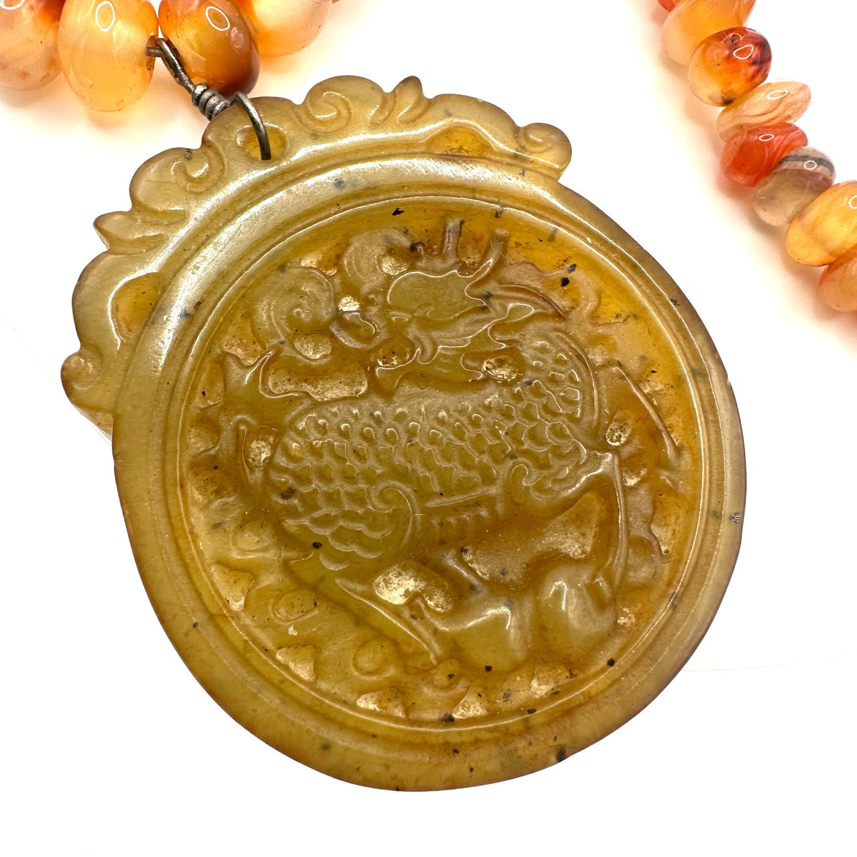 Chinese carved agate dragon pendant genuine red carnelian beads beaded necklace