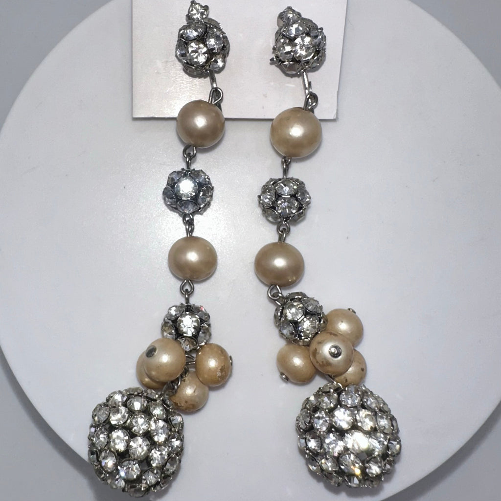 Vintage silver tone clear rhinestones faux pearls dangle drop clip on earrings
