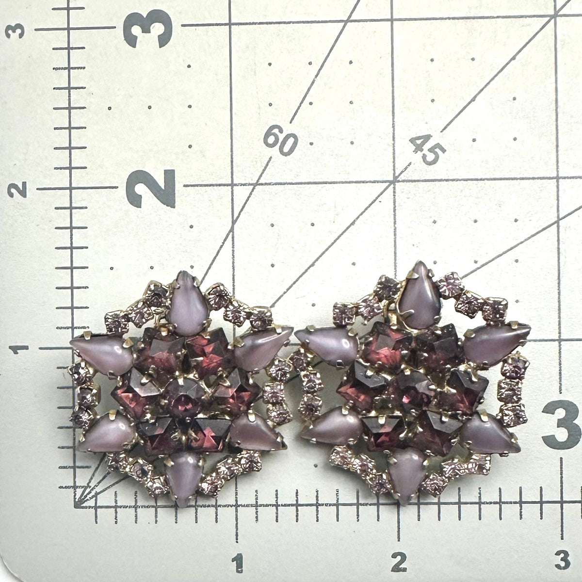 1950s vintage gold tone purple glass rhinestones cabochons clip on earrings