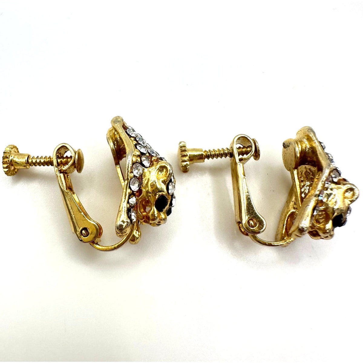 AD signed vintage gold tone clear black rhinestones big cat clip on earrings