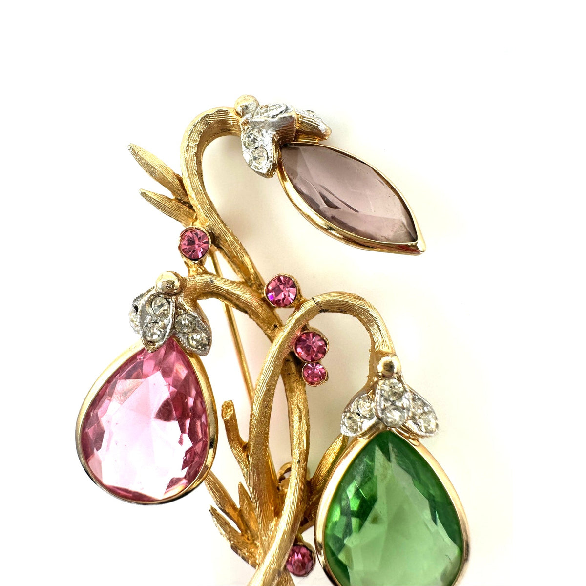 BSK vintage gold tone multicolor large rhinestones floral bouquet brooch