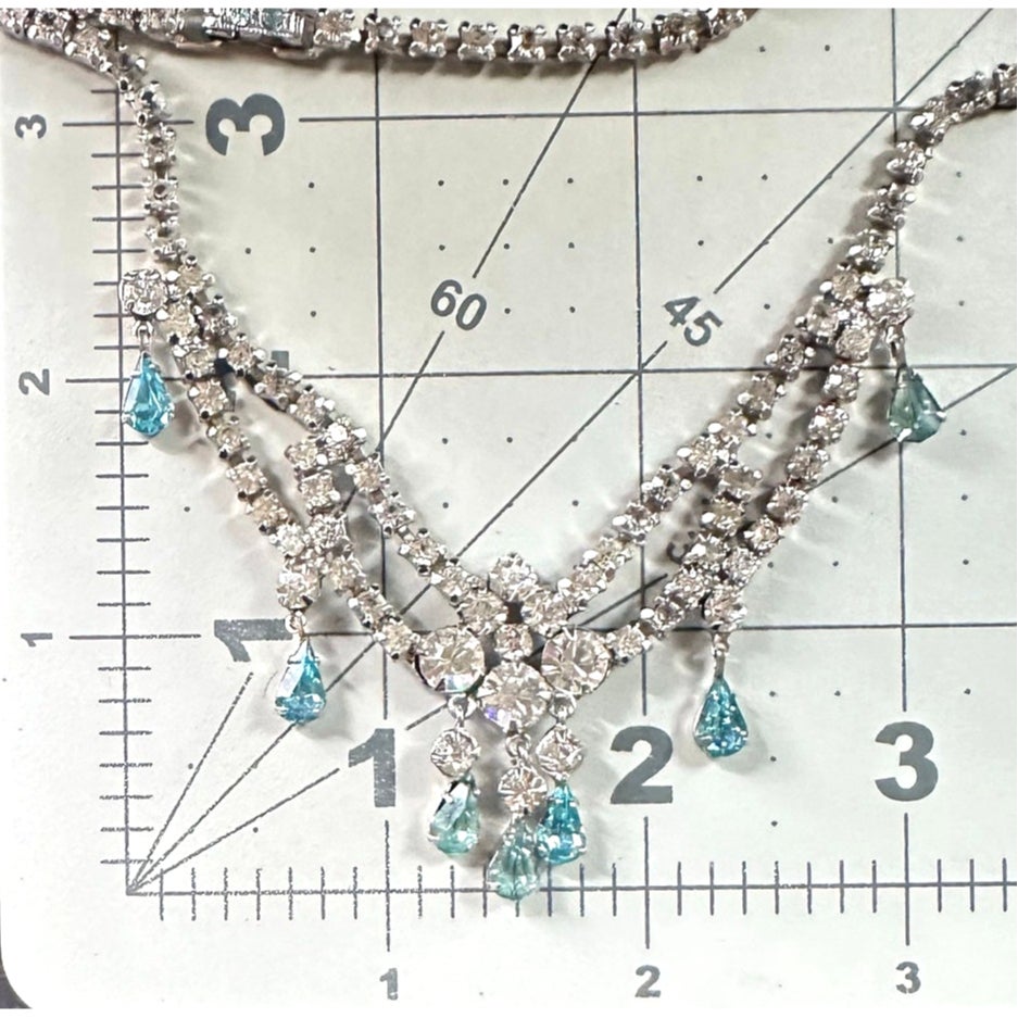 1940s 1950s vintage silver tone clear blue glass rhinestones drops swag necklace