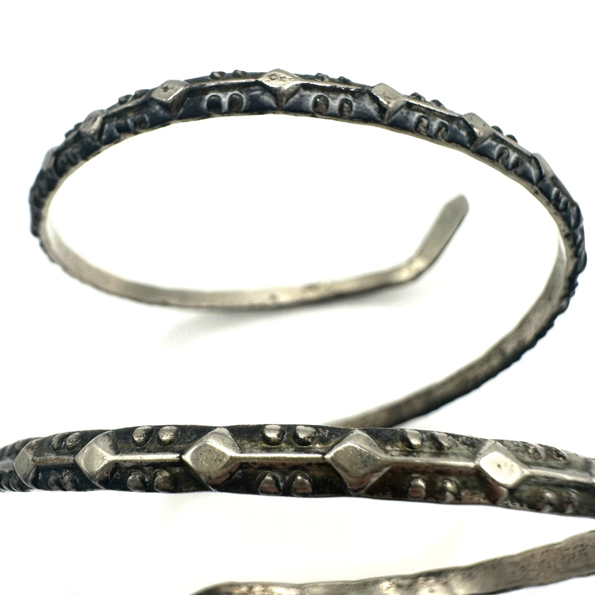 Vintage silver tone snake textured cuff bangle wrap bracelet adjustable 20.5”