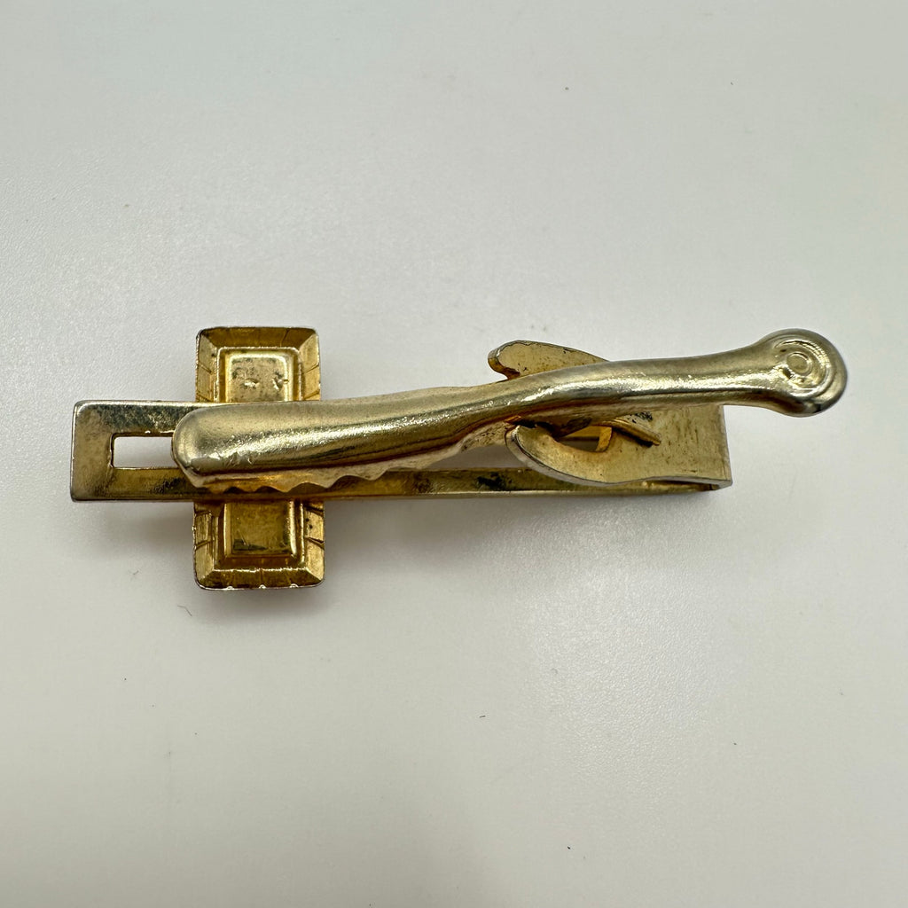 Vintage midcentury gold tone red molded glass baguettes rhinestone tie bar clip