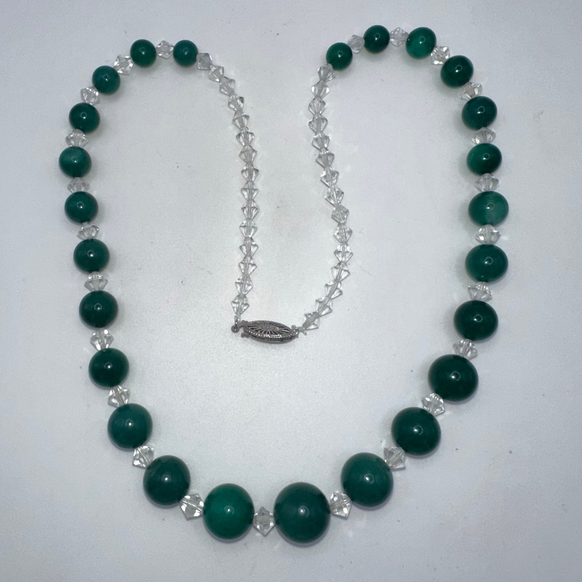 Antique Art Deco green chrysoprase faceted crystal beaded necklace 14k WG clasp
