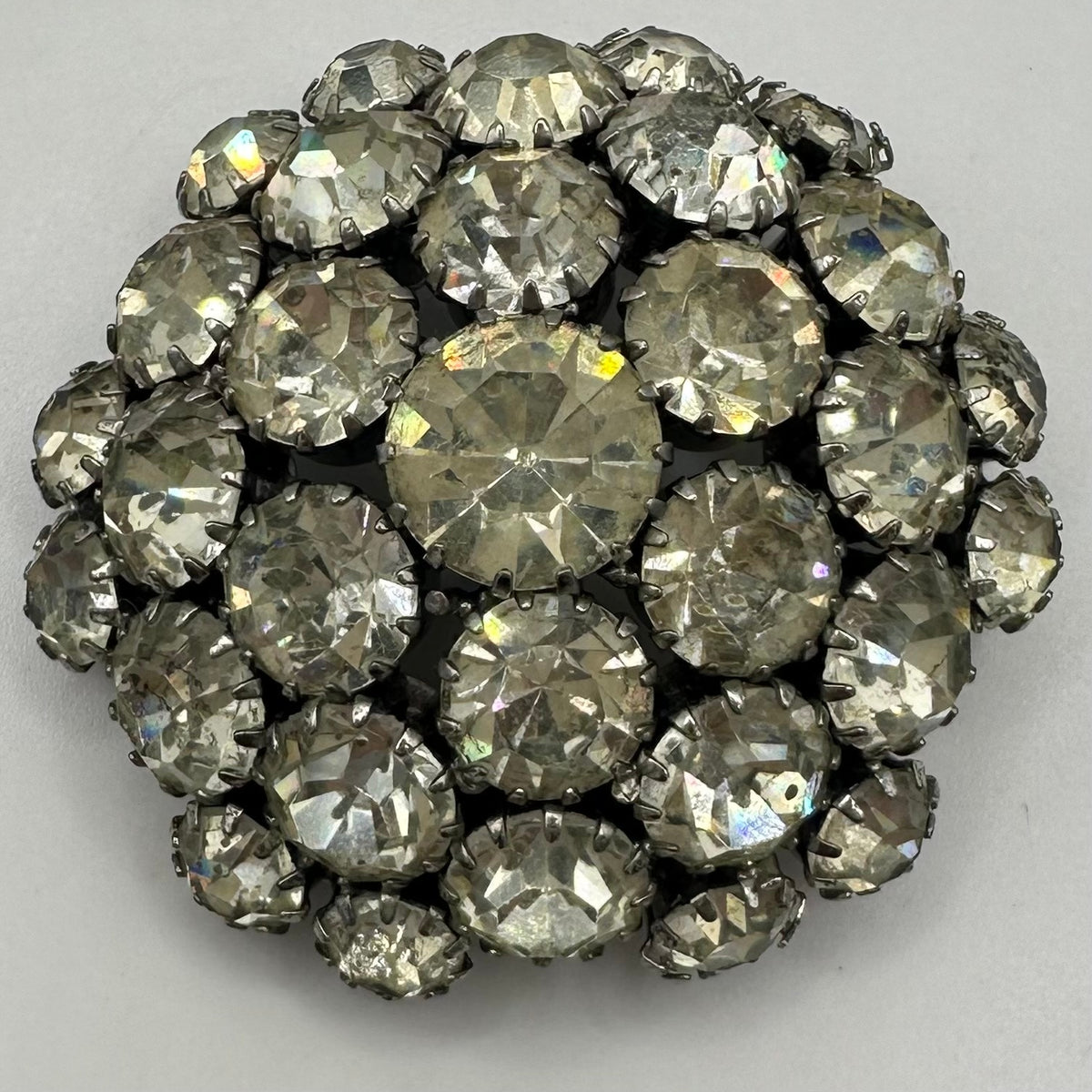 1950s vintage silver tone clear rhinestones sawtooth prong round domed 3D brooch
