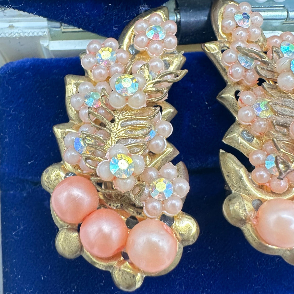 Vintage gold tone AB rhinestones faux pink coral pearl clusters clip on earrings