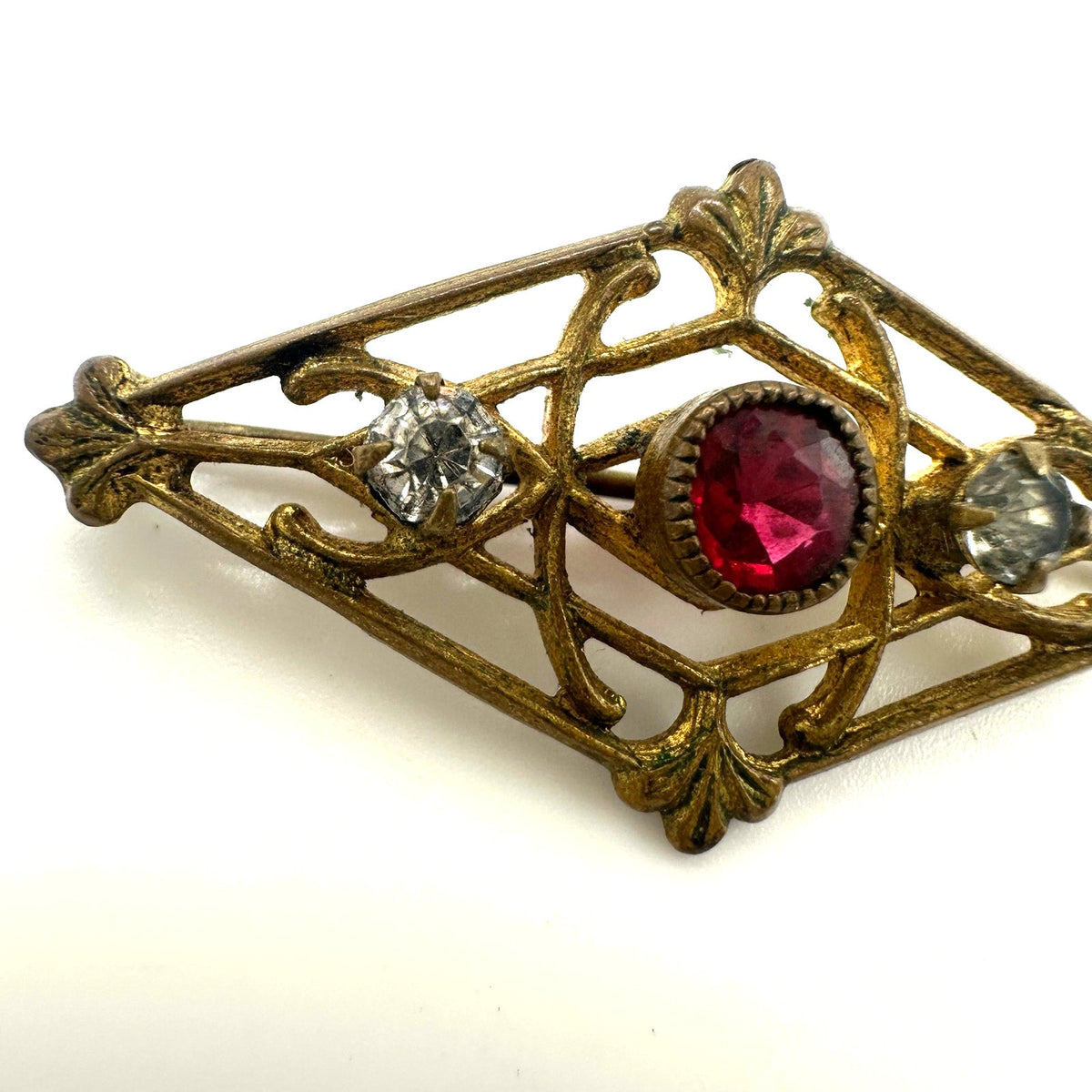 Antique Edwardian 1900s 1910s gold gilt red clear glass paste rhinestones brooch