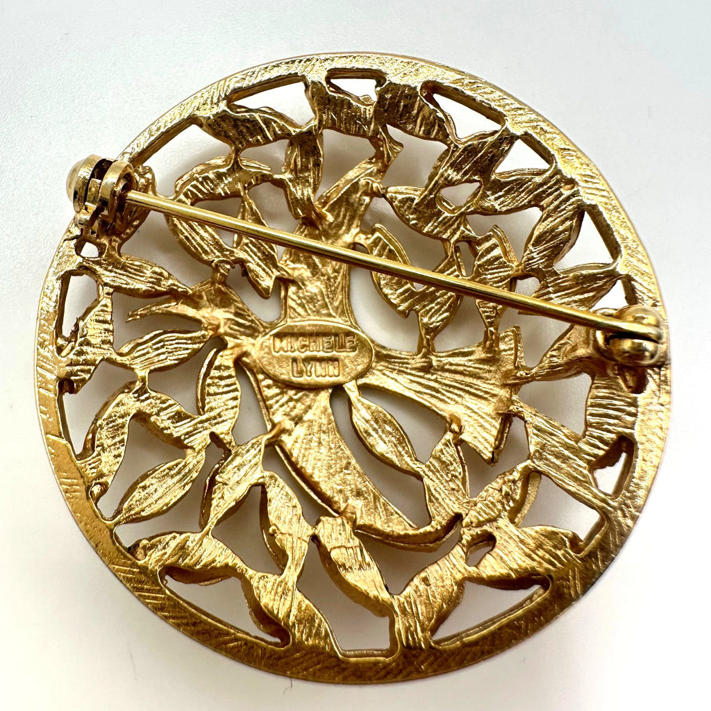 Michele Lynn signed vintage gold tone dove bird leaves round circular brooch