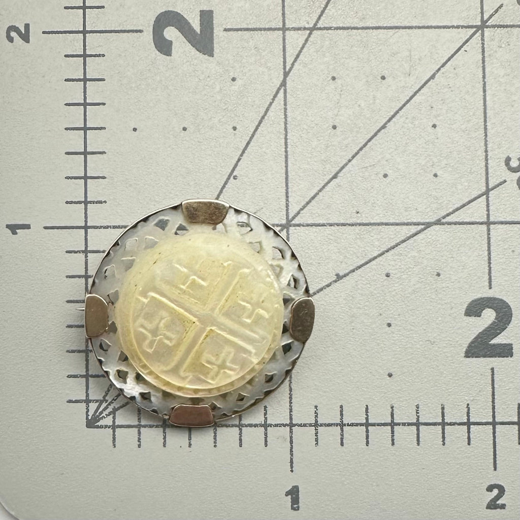 Antique Victorian solid 10kt gold mother of pearl Jerusalem cross brooch 5.72g