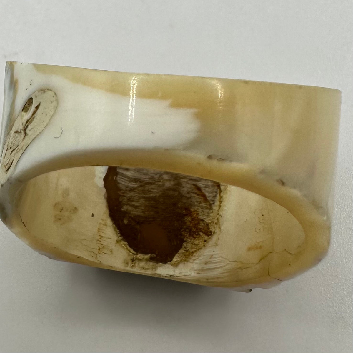 Vintage antique carved genuine abalone mother of pearl statement ring size 6.5
