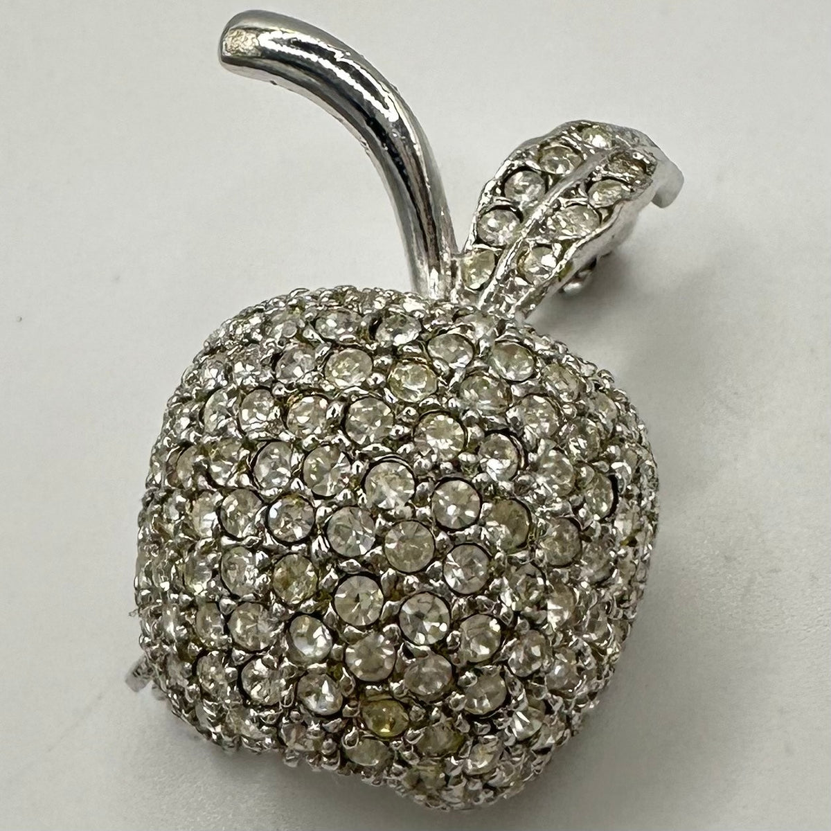 Nadri signed silver tone clear pavé glass rhinestones apple brooch pin