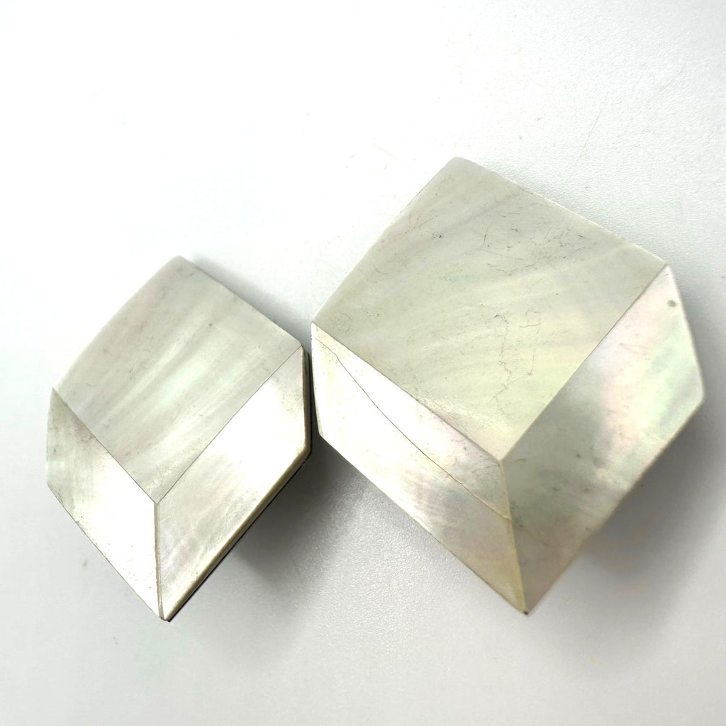 Vintage genuine mother of pearl simulated cubes silver tone clip on earrings