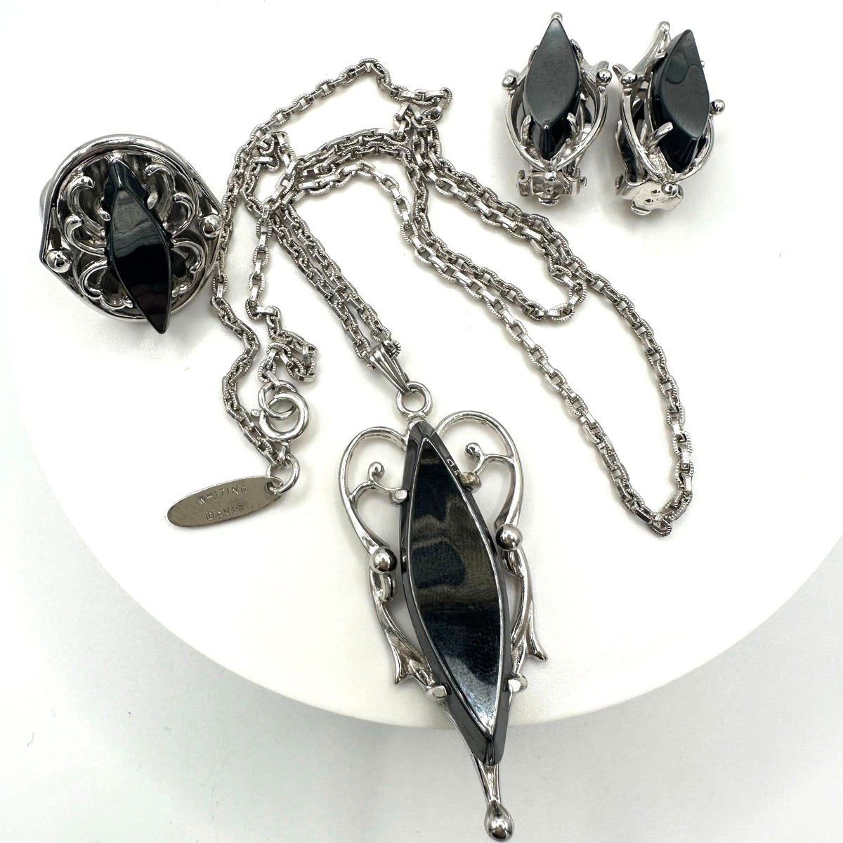 Whiting & Davis vintage silver tone faux hematite necklace ring clip on earrings