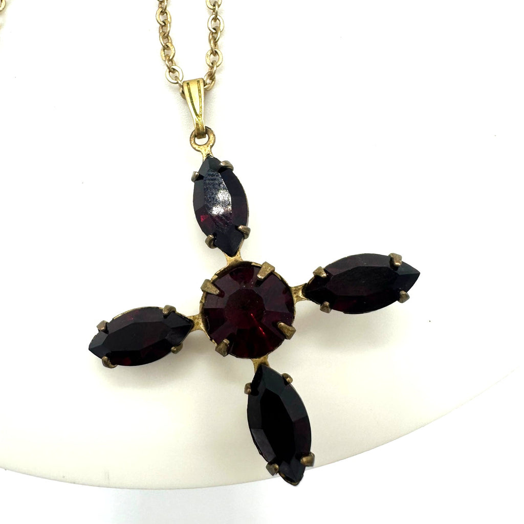 Vintage red burgundy faux garnet glass Maltese cross pendant chain necklace