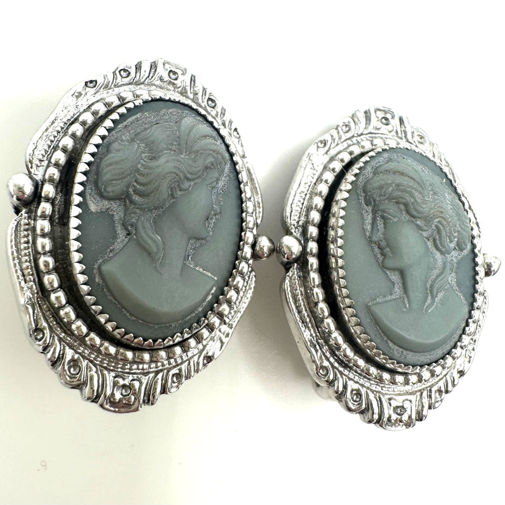Whiting & Davis signed vintage silver tone gray resin cameos clip on earrings