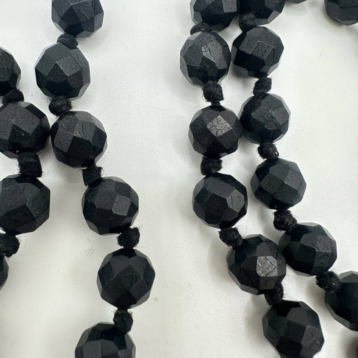 Antique Victorian 1800s black faceted vulcanite beaded 58” mourning necklace