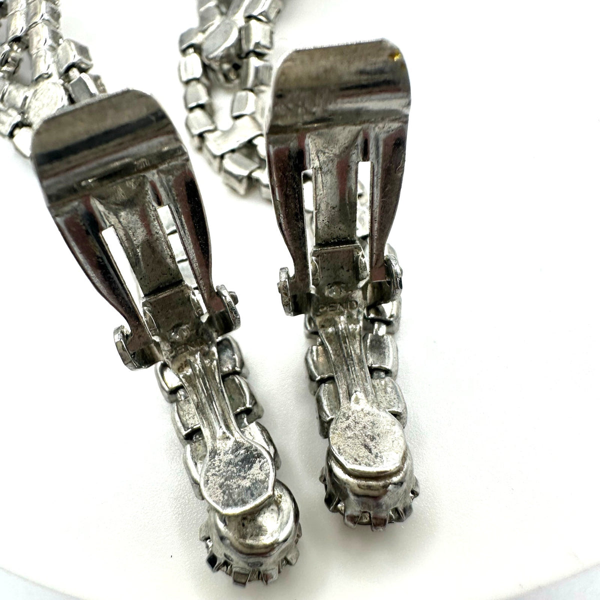 Vintage silver tone clear glass rhinestones 4" dangle drop clip on earrings