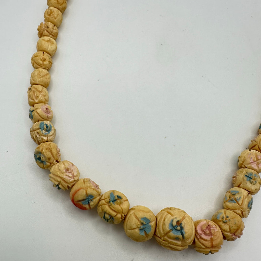 Antique Art Deco carved cream pink bovine bone graduated beads beaded necklace