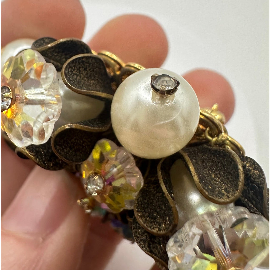 Unsigned Schiaparelli gold tone aurora borealis AB margarita faux pearls brooch