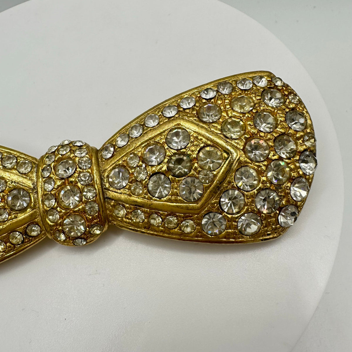 Vintage gold tone large oversized massive heavy clear rhinestones bow brooch