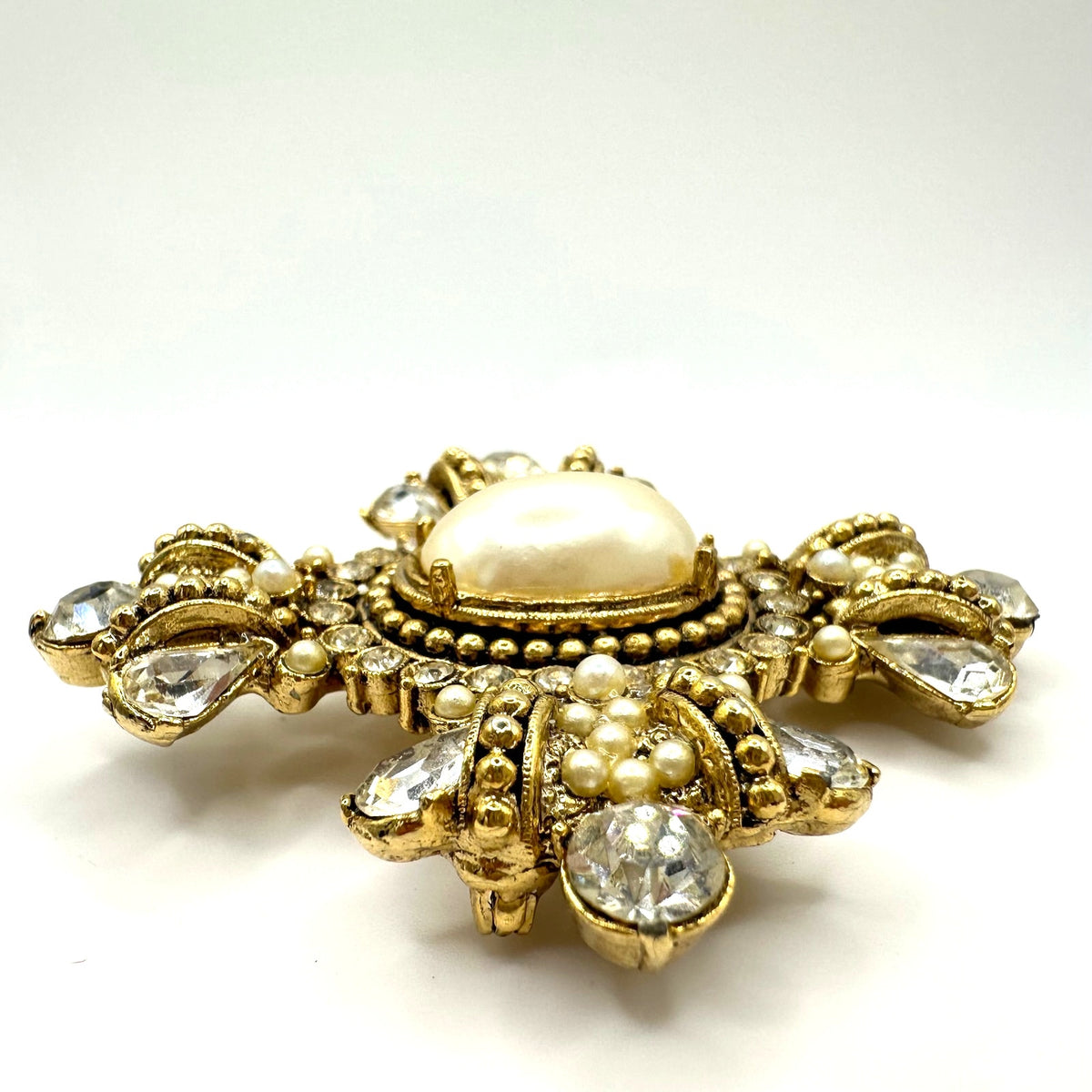 Vintage gold tone glass pearl cabochon clear rhinestones Maltese Cross brooch