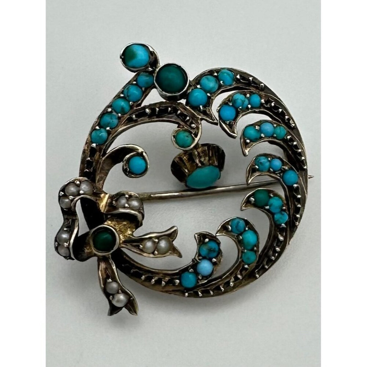 Antique Victorian 9kt gold genuine turquoise cabochons seed pearls bow brooch