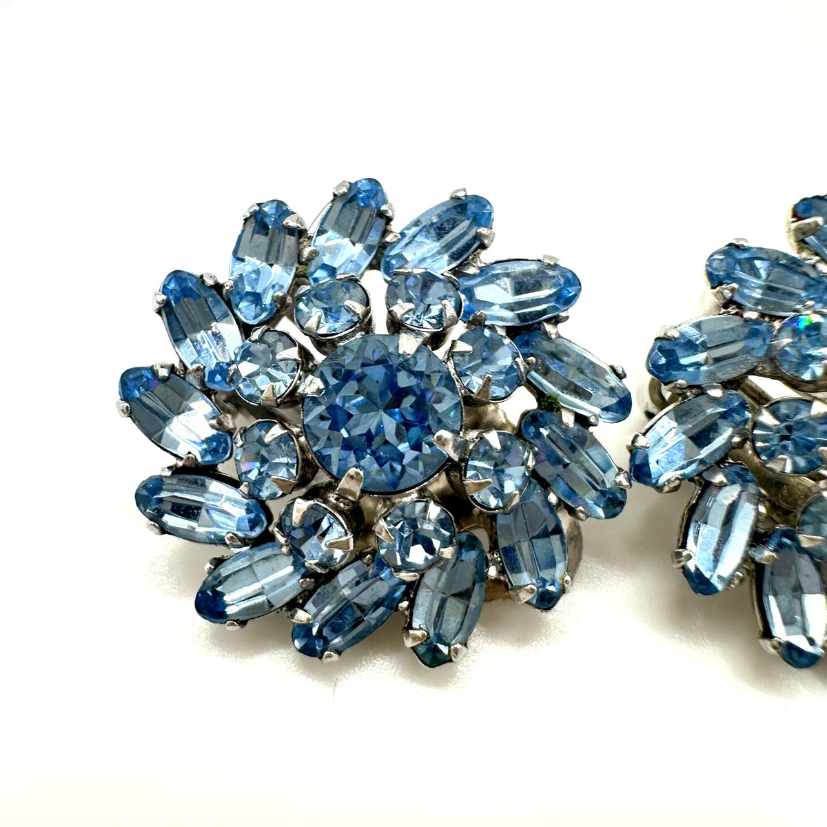 Sherman vintage silver tone light blue glass rhinestones clip on earrings