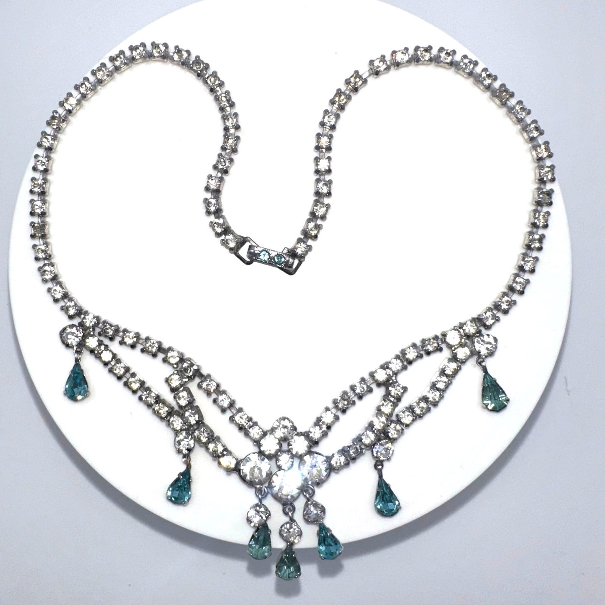 1940s 1950s vintage silver tone clear blue glass rhinestones drops swag necklace