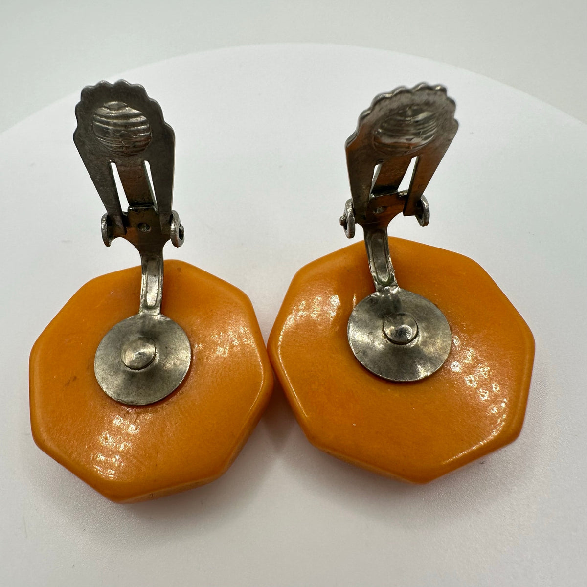Antique 1930s 1940s butterscotch Bakelite yellow octagonal clip on earrings