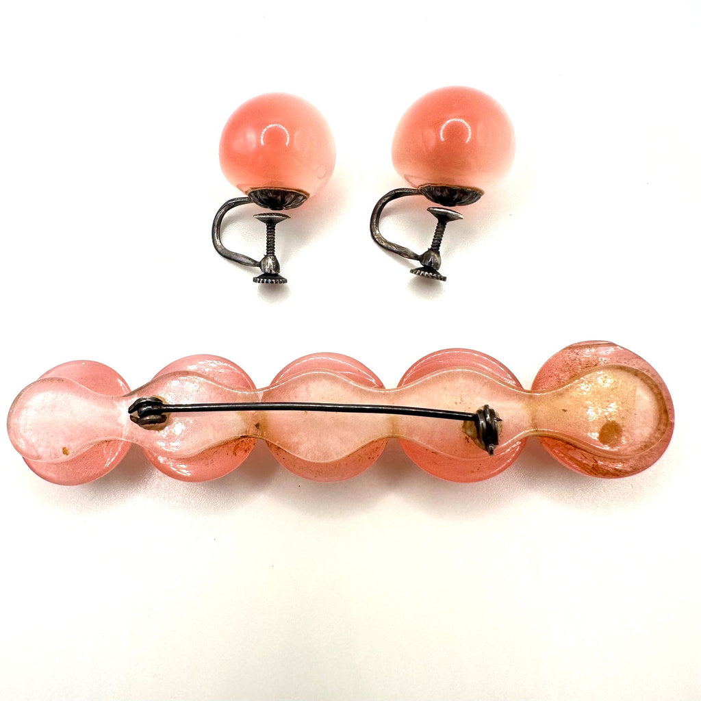 Vintage silver tone pink moonglow lucite bar brooch screw back earrings set
