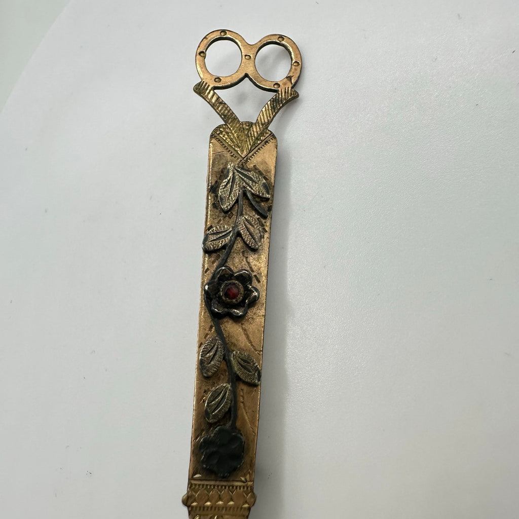 Antique Victorian 1800s gold filled red paste rhinestone scissors brooch pin