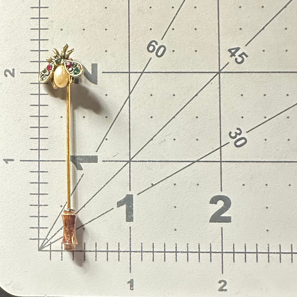 Vintage gold tone red green rhinestones faux pearl bumblebee stick pin brooch