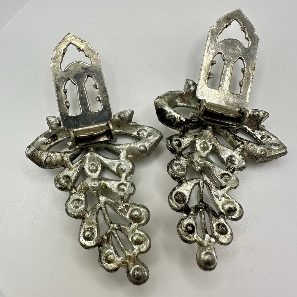 1930s antique Art Deco set 2 silver tone bows clear rhinestones dress clips